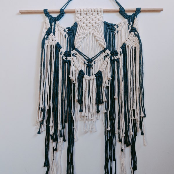 Macrame Tutorial - PDF Macrame Wall Hanging Tutorial Pattern Download ...