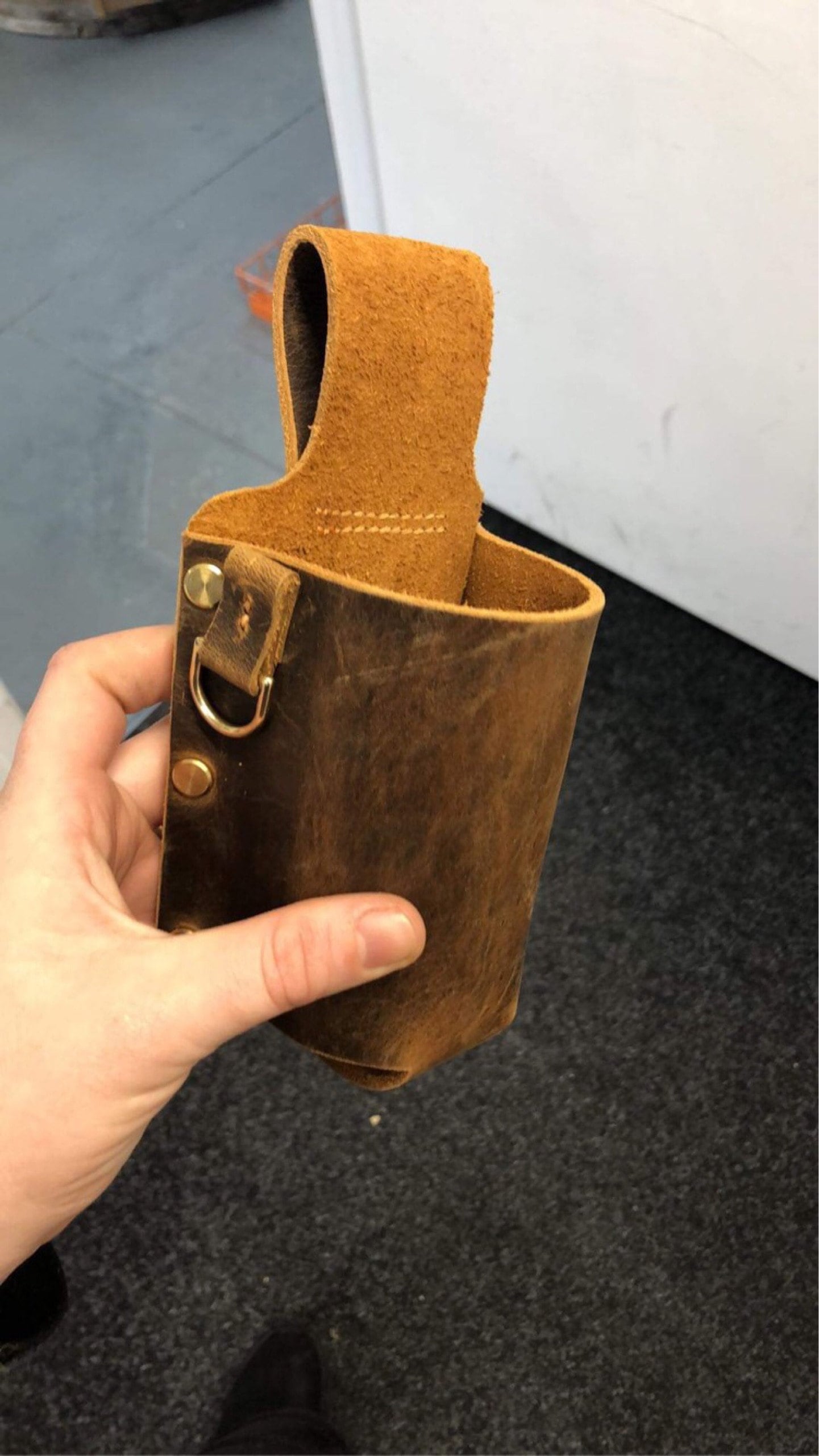 Personalized thick full grain leather beer holster , distressed leather cowboy holster bottle belt holder - Z07-L05BRH