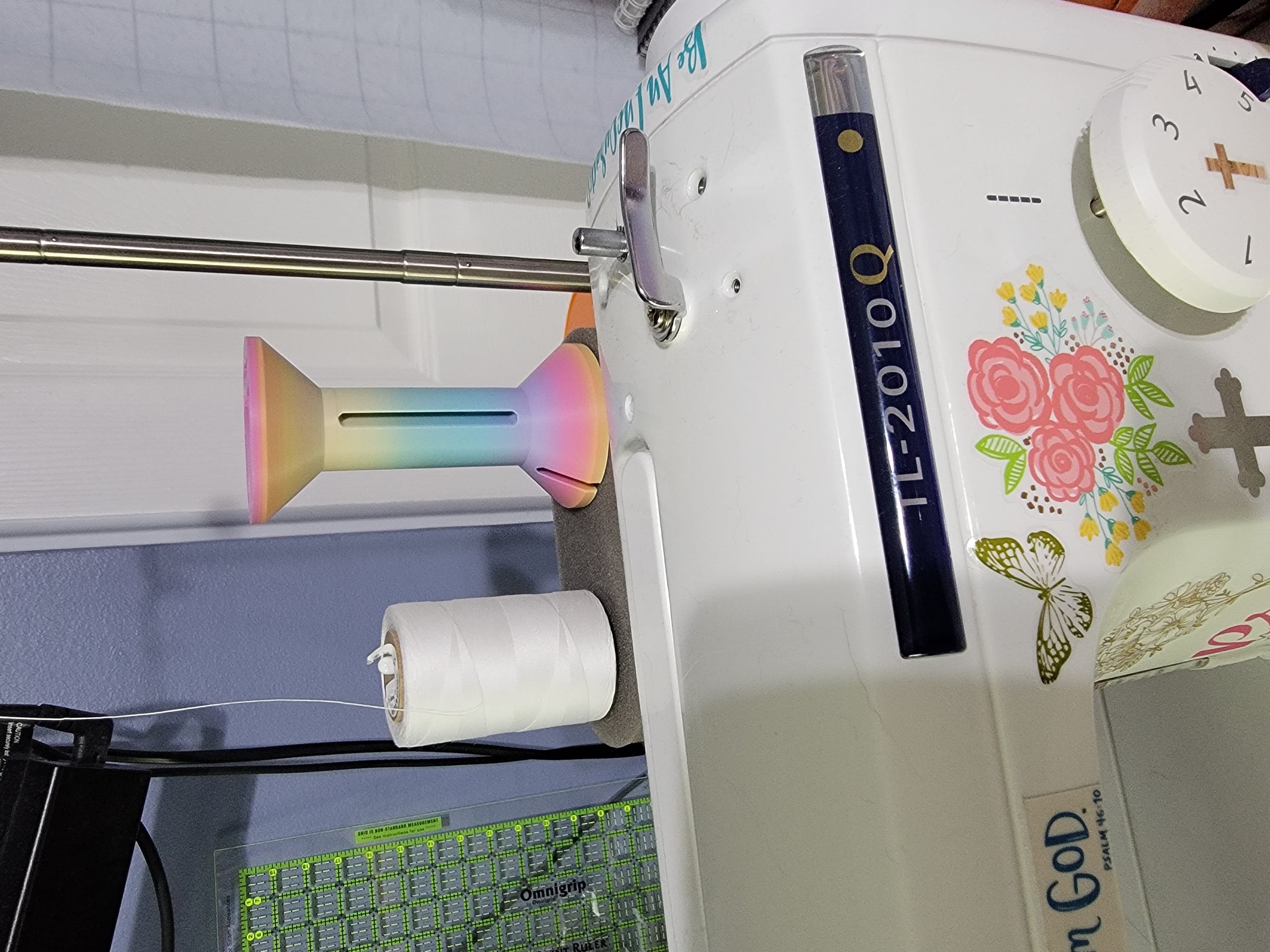 Wife's Favorite Quilt Binding Spool Holder, Quilting & Sewing Accessories, DIY 3D Printed Supplies, Custom Gift