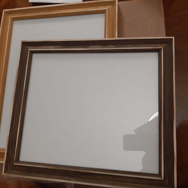 30x30 Rustic Frame – The Neutral Nest