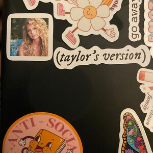Taylor added a photo of their purchase
