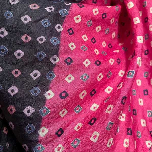 Indian Vintage Saree Pure Silk Sari Fabric: Red & Green Floral Print, 5-Yard Sewing Material Crafting Upcycle Quilting