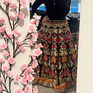 Minahil added a photo of their purchase