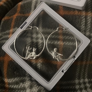 Maisy added a photo of their purchase