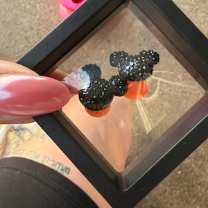 Amber added a photo of their purchase