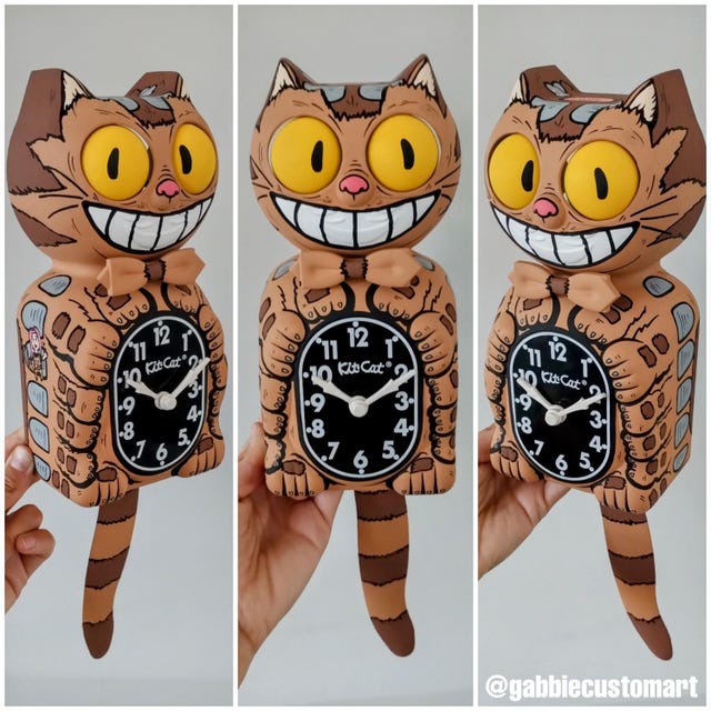 Kit-cat Klock© Custom Clock - Original Art Custom Painted Zombie