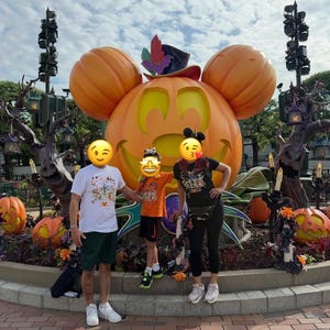Hanna added a photo of their purchase