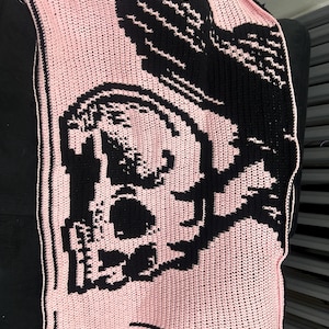 Thayri added a photo of their purchase