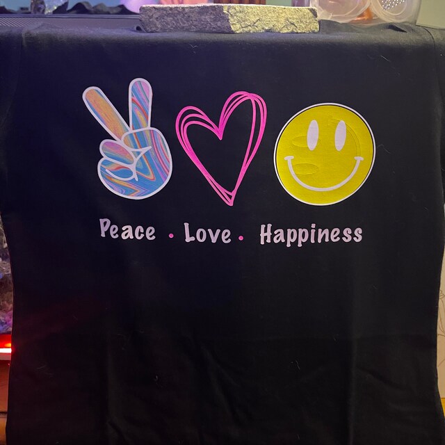 syowt　love+happiness il_340x270.2609945452_6eff.jpg
