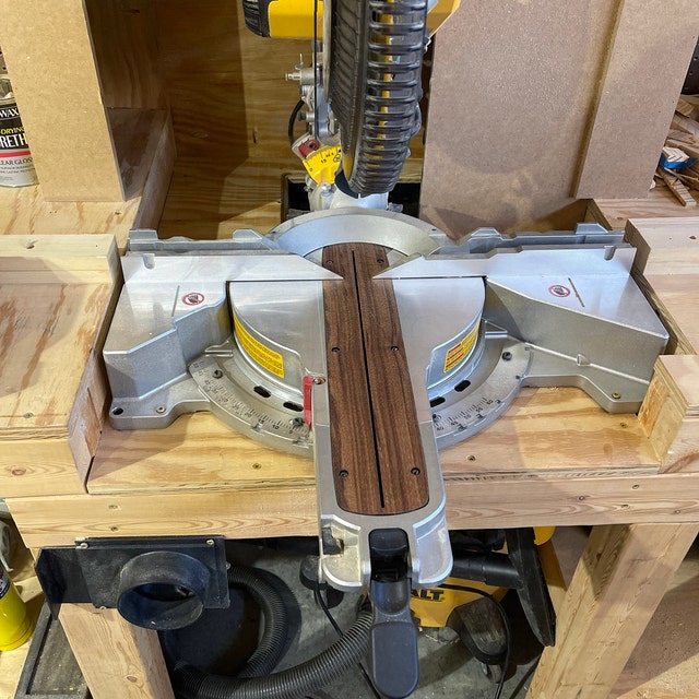 Quick Miter Saw Zero Clearance Plate Solution #shorts 