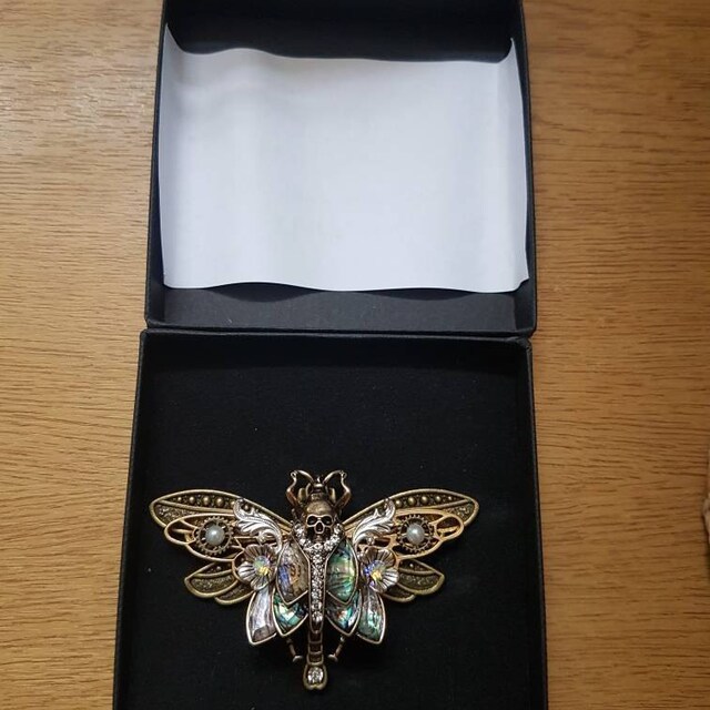 Broche Papillon MVX - Émail Noir Sur Bronze, Ornée De Strass Bleus, Occasion Très Bon état
