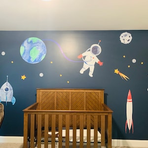 Kids Space Wall Decal for Boys Cute Astronaut With Earth Wall Sticker ...