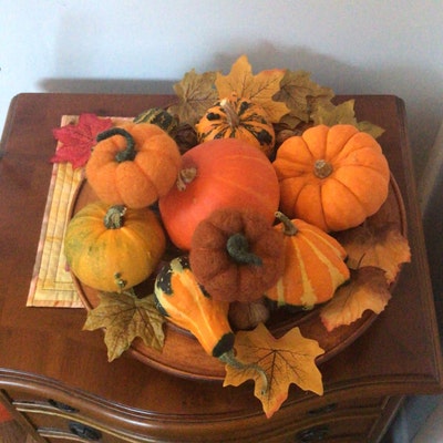 Small Needle Felt Pumpkin Thanksgiving - Etsy