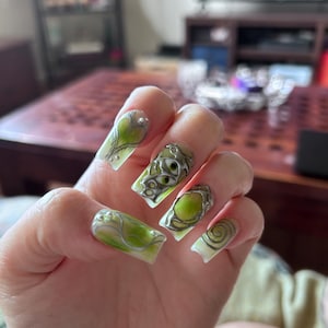 Samantha added a photo of their purchase