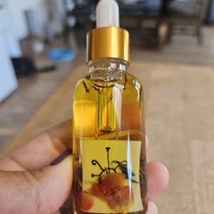 Yany added a photo of their purchase