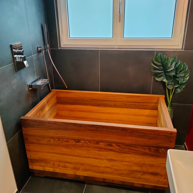 ᐈ 【Aquatica Universal 33.5 Waterproof Iroko Wood Bath Shower