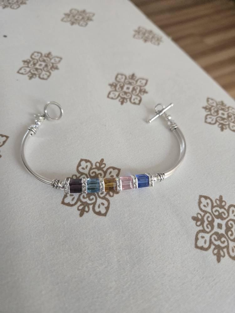 Custom Birthstone Bracelet for Grandmother Family Birthstone Bracelet Custom Jewelry For Her Bridesmaid Gemstone Bracelet for Mothers Day