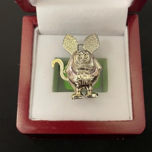 Mary added a photo of their purchase