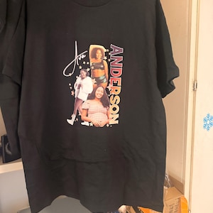 VALERIE added a photo of their purchase