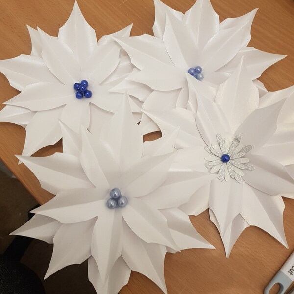 Mini Paper Poinsettia Template PDF PNG SVG | Cricut &amp; Silhouette Compatible | Handmade Christmas ...