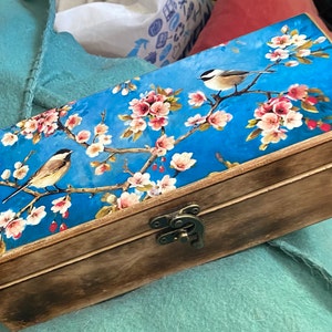 Valérie added a photo of their purchase