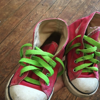 flat athletic shoelaces