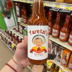 Yaritza added a photo of their purchase
