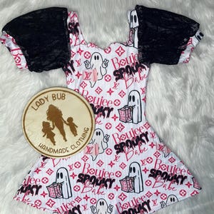 Alyssa added a photo of their purchase