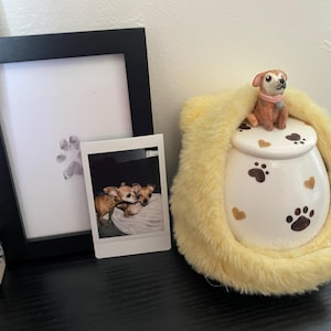 Heidy added a photo of their purchase