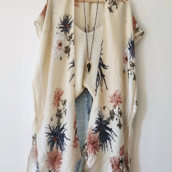 Kimono Cu Imprimeu Floral Mahe
