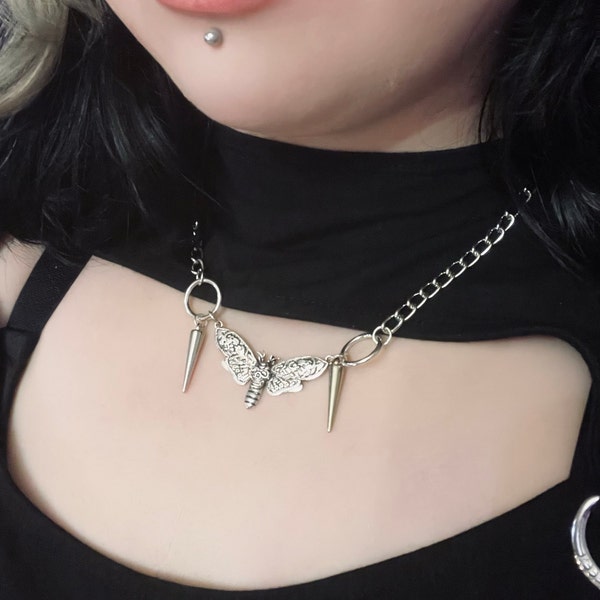 WCRAZYE Gothic Bat Choker Necklace - Punk Heavy Chain For Women & Men, Halloween Jewelry