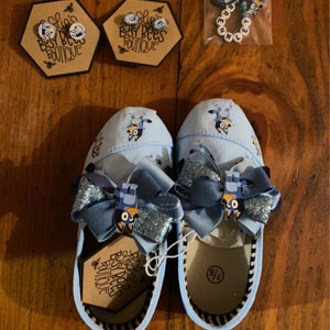 Katie added a photo of their purchase