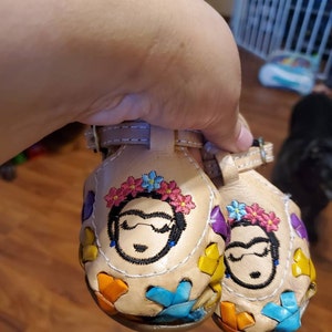 frida kahlo huaraches