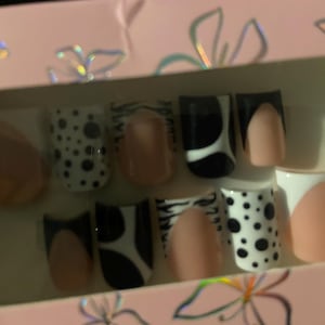 Mariah added a photo of their purchase