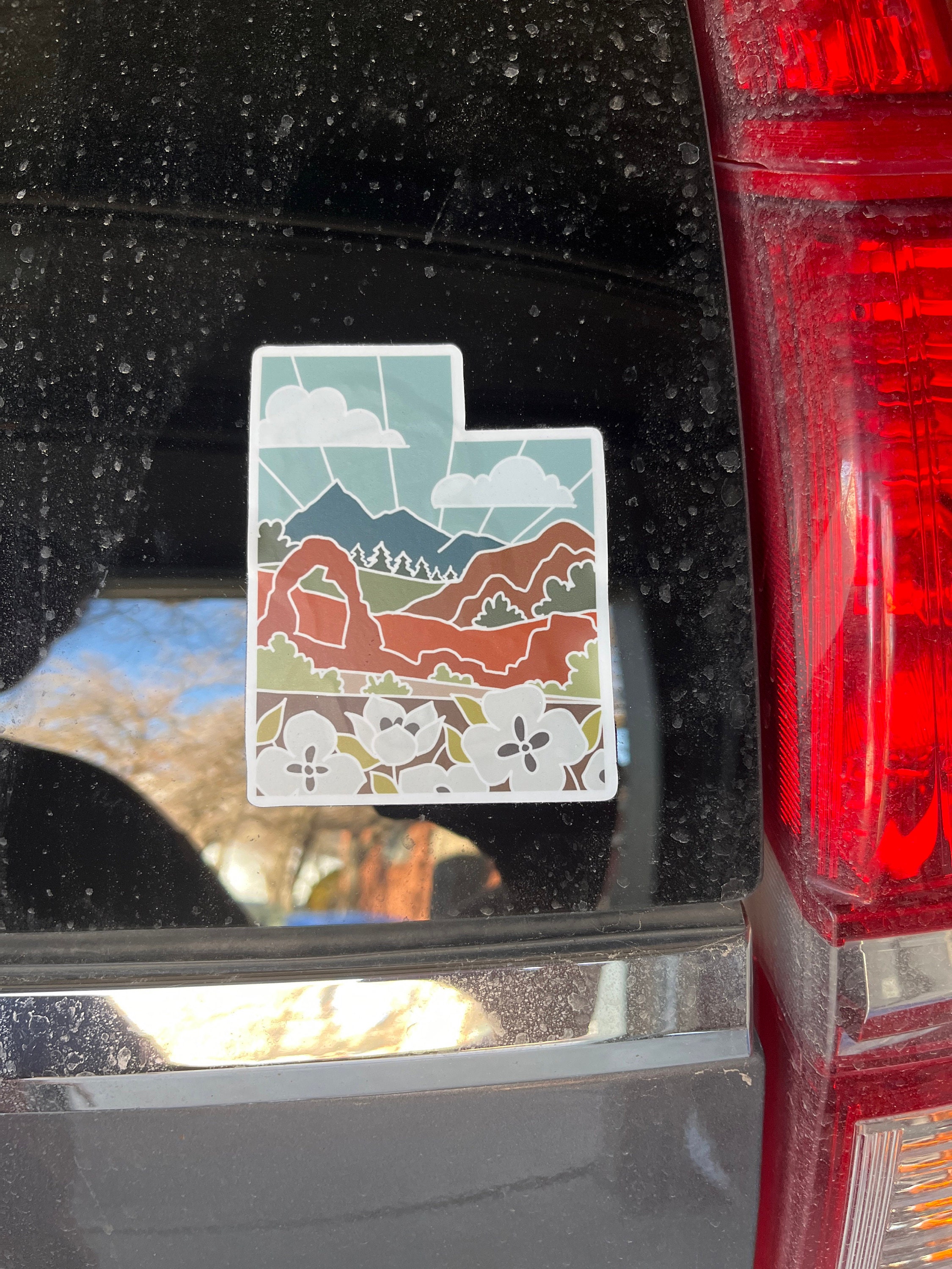 Utah Durable Sticker | High Quality Bumper Sticker | United States Vinyl Decal | Weatherproof Sticker | Water Bottle Sticker | 3.5&quot;
