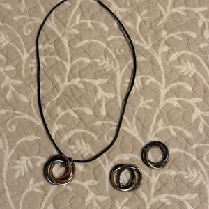 Jen added a photo of their purchase