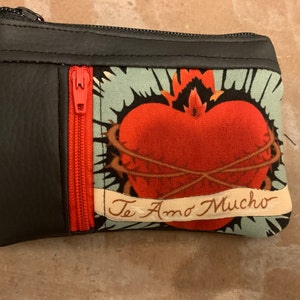 Izaskun added a photo of their purchase