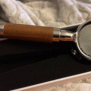 Alysson added a photo of their purchase