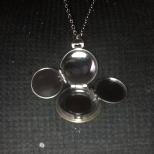 Maryeliabeth added a photo of their purchase