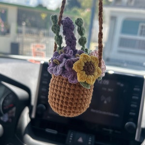 ASYTTY Cute Handmade Crochet Car Hanging Ornament， Hand Knitted Campanula  Flower Car Rearview Mirror Hanging Accessories， Car Flora Rose Decor  Interior Gift for Woman Girl Blue 