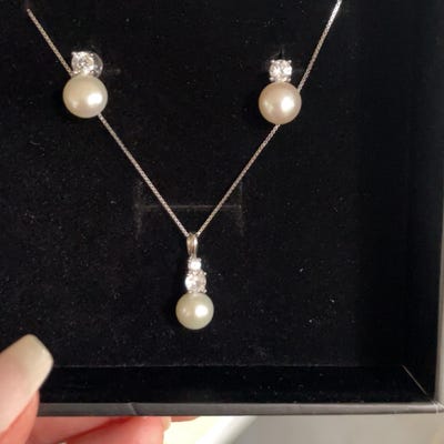 My Sister's Cottage | Waterproof | Simulated Pearl Open Hoop Earrings
