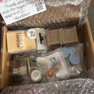 Alyese added a photo of their purchase