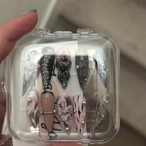 ClaireLaBarnes added a photo of their purchase