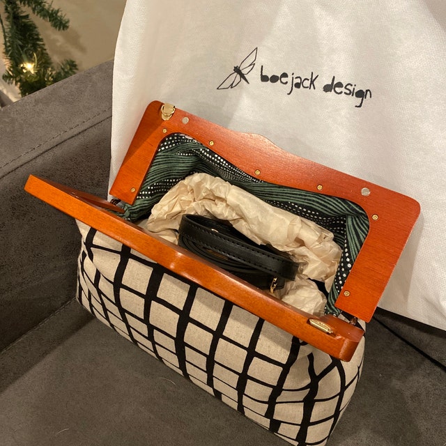 【ffroi】suede box clutch large Large Wooden Frame Clutch Bag With Shoulder Straps, Large