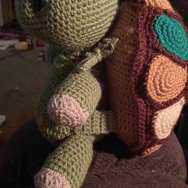 Toy Turtle Pattern Turtle Toy Pattern, Turtle Tutorial, Mosaic Turtle, Cute Crochet Turtle ...