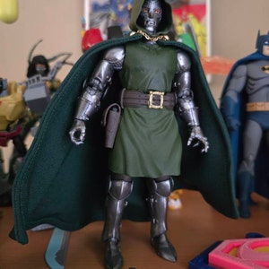 ドクターインポッシブル フィギュア DC 1/12 Dr Doom Wired Cloak and Tunic Set for Marvel Legend or