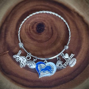Heidi added a photo of their purchase