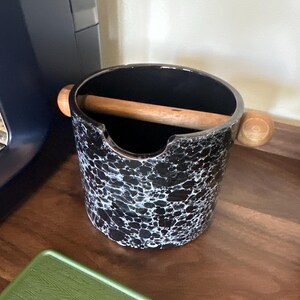 Handmade Ceramic Espresso Knock Box (black) by NILCIVIT™ - Etsy