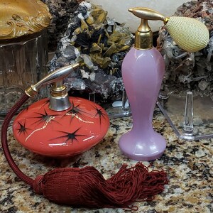 Gold leaf etching pray perfume bottle Gold leaf etching pray perfume bottle