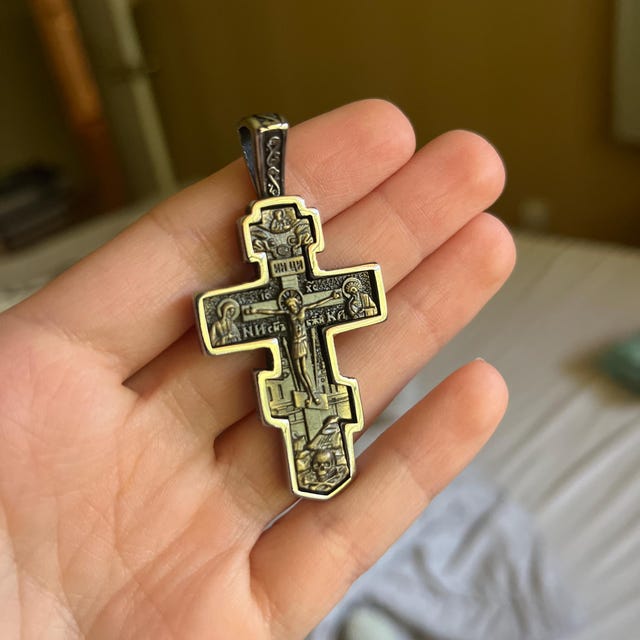 Memento Mori Crucifix Necklace: Vintage Style Christian Orthodox